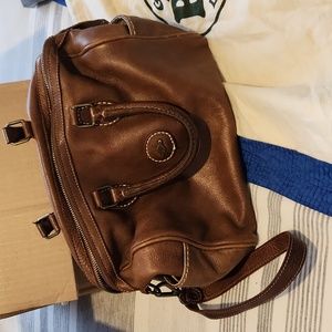 Large capacity leather Roots bag